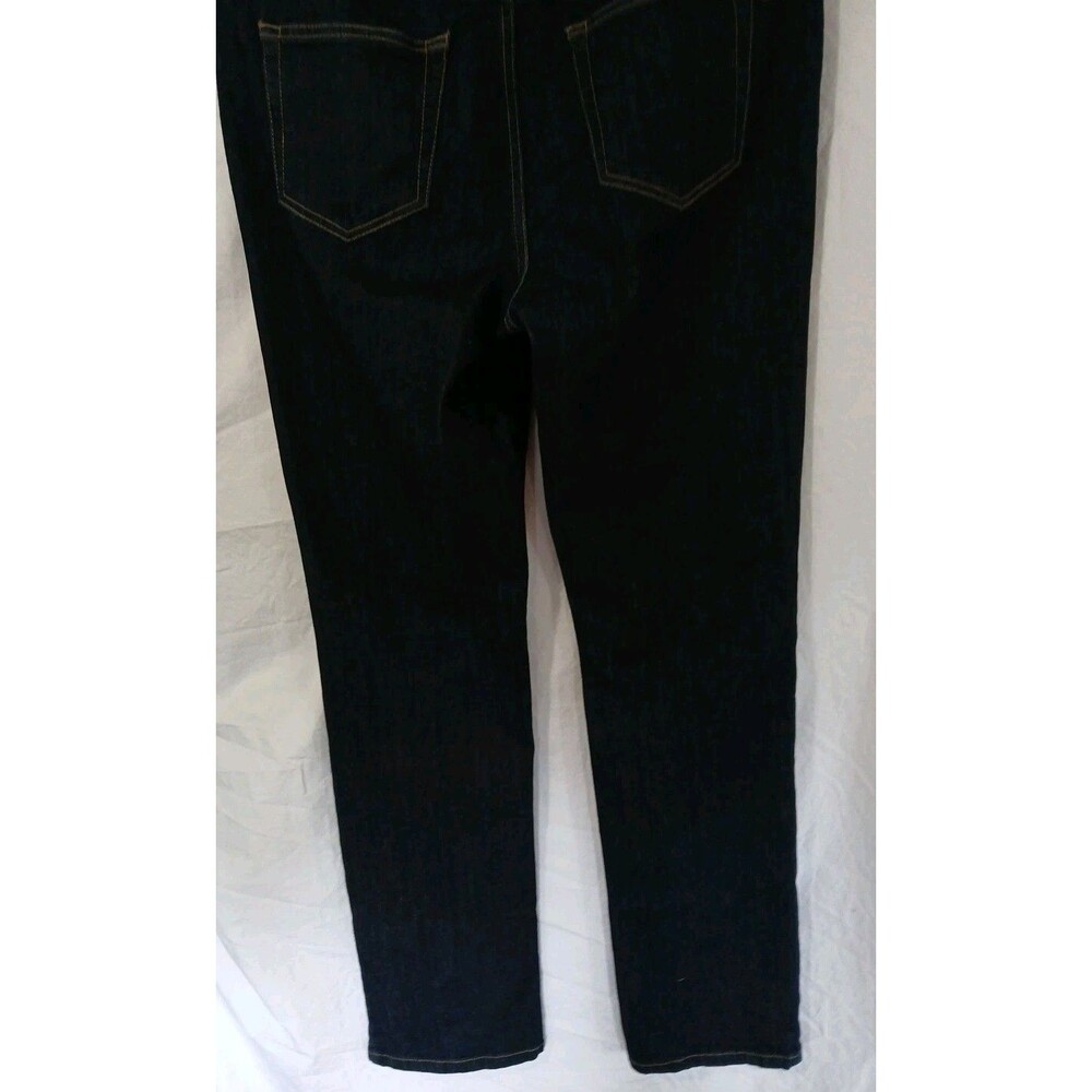 St johns Bay Womens Straight Leg Jeans size 10 Dark Wash Denim NEW VERY NICE - Picture 7 of 16